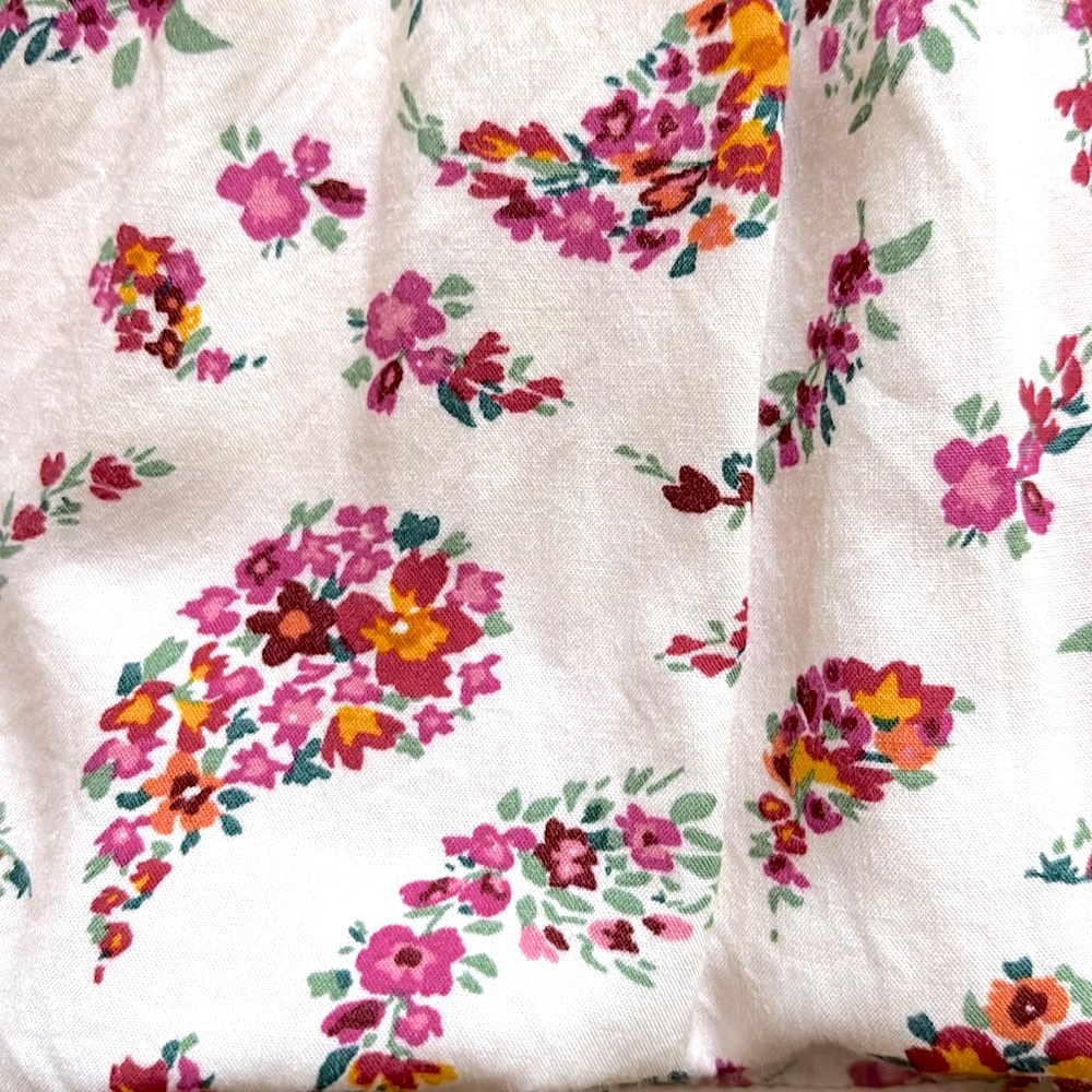 FINAL PRICE! Pleated Floral Ruffle Button Back Flowy Blouse Top